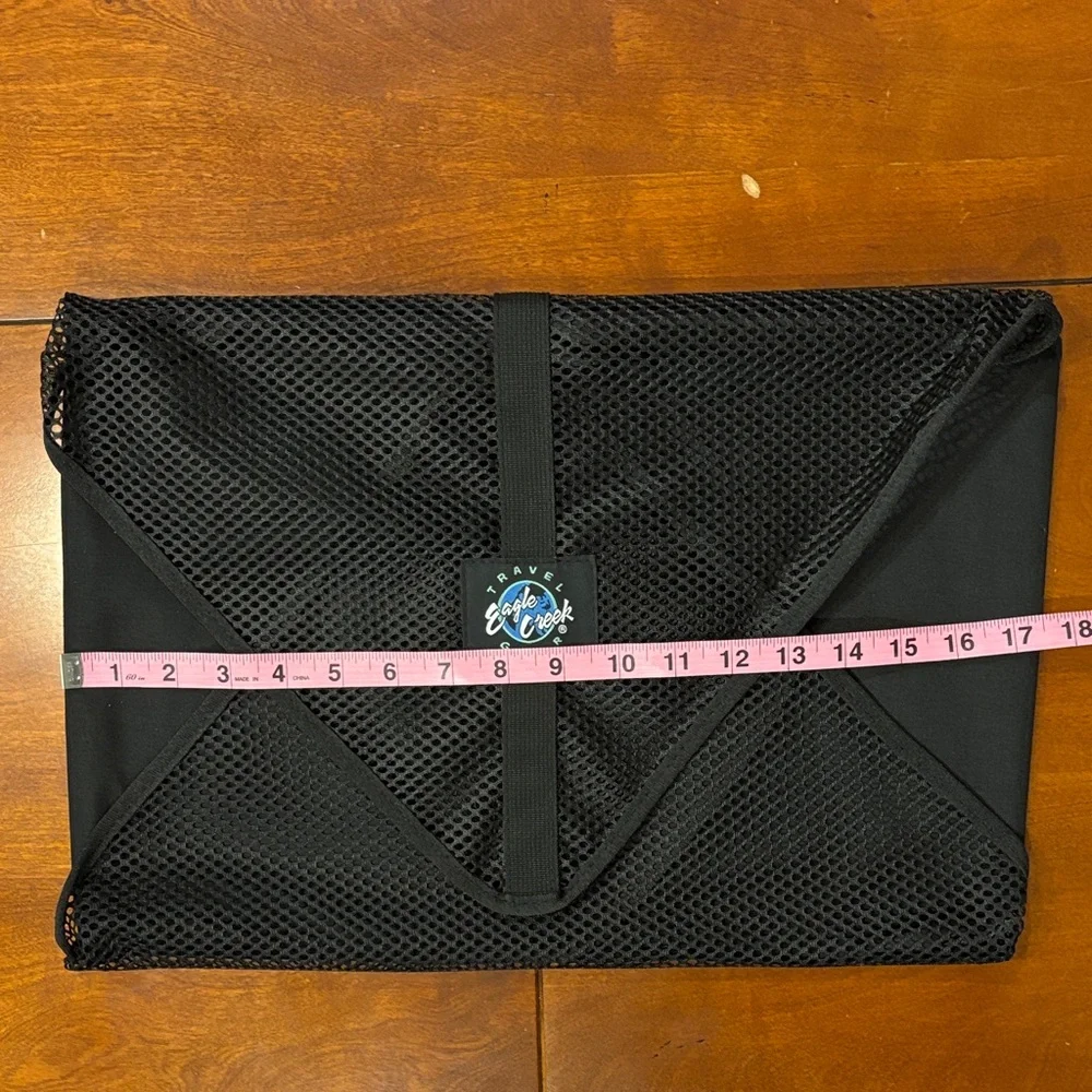 Eagle Creek‎ Black Travel Organizer